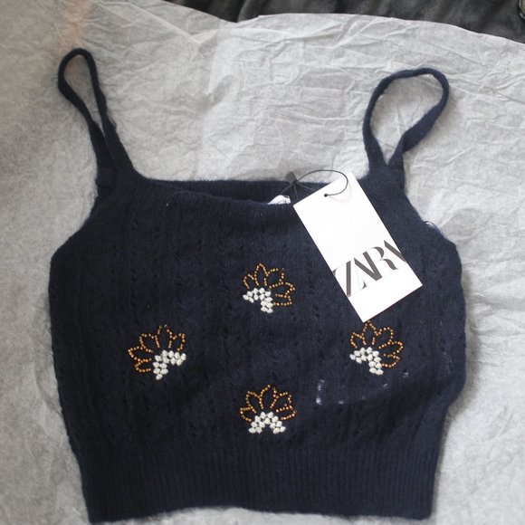 NWT BEADED EMBROIDERED WOOL BLEND KNIT NAVY TOP. - Picture 7 of 8